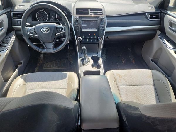 2016 TOYOTA CAMRY