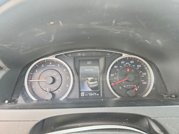 2016 TOYOTA CAMRY