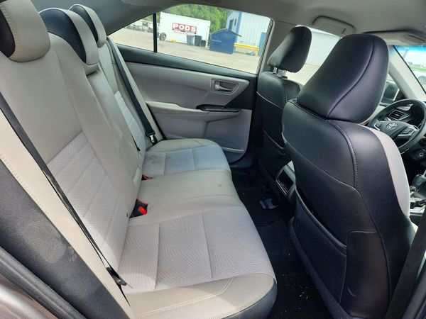 2016 TOYOTA CAMRY
