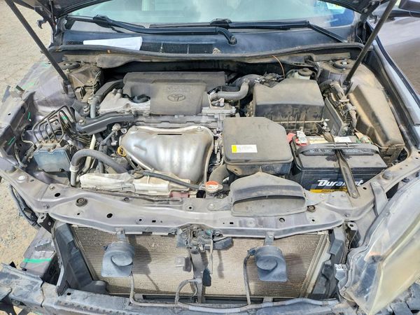 2016 TOYOTA CAMRY
