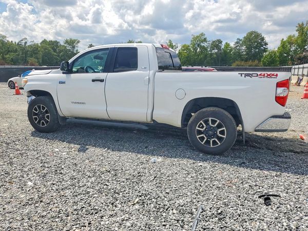 2015 TOYOTA TUNDRA SR5 Grade