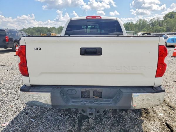 2015 TOYOTA TUNDRA SR5 Grade