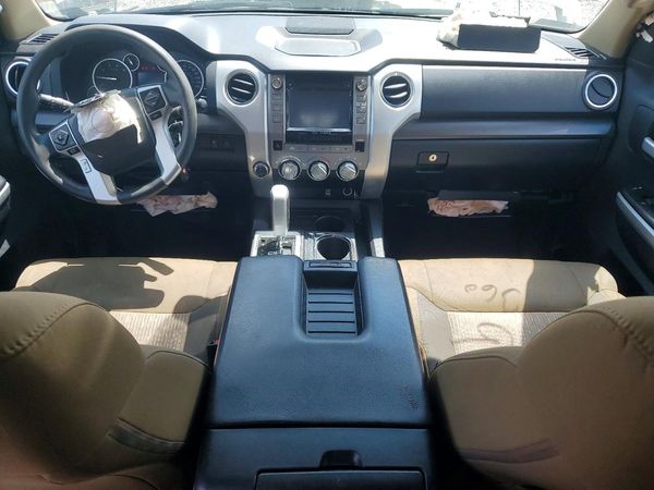 2015 TOYOTA TUNDRA SR5 Grade
