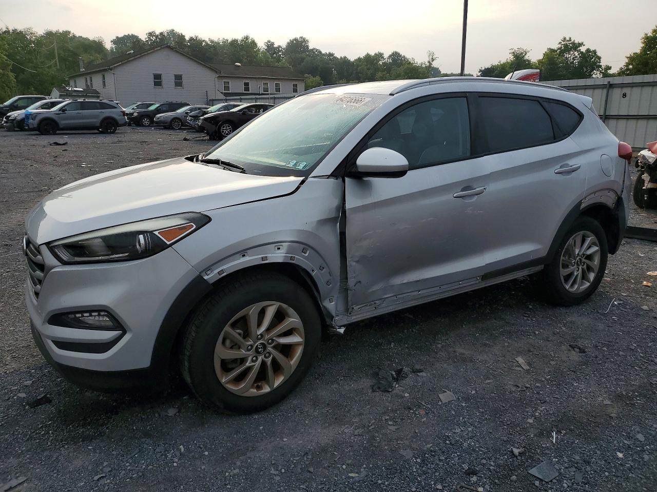 2017 HYUNDAI TUCSON