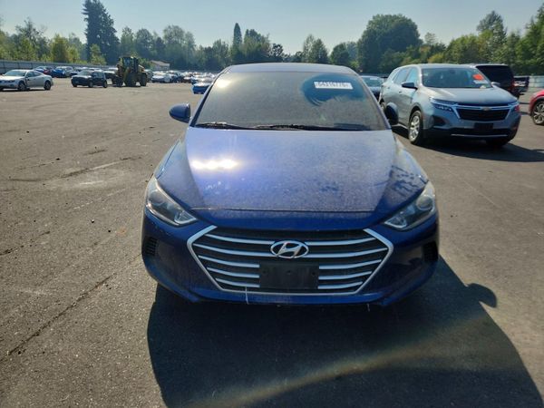 2017 HYUNDAI ELANTRA SE Base