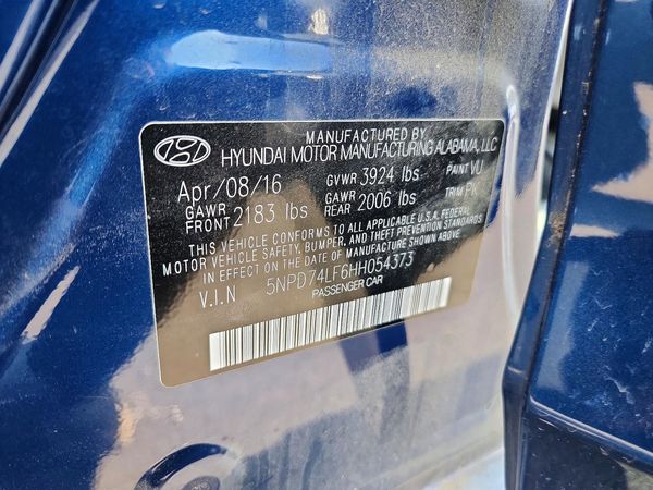 2017 HYUNDAI ELANTRA SE Base