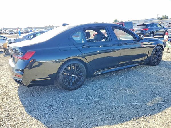 2021 BMW 750 xDrive