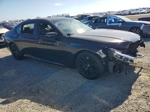 2021 BMW 750 xDrive