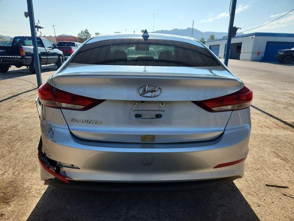 2018 HYUNDAI ELANTRA