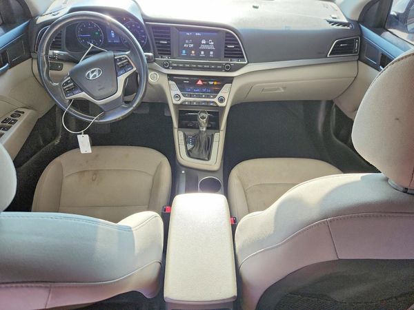 2018 HYUNDAI ELANTRA