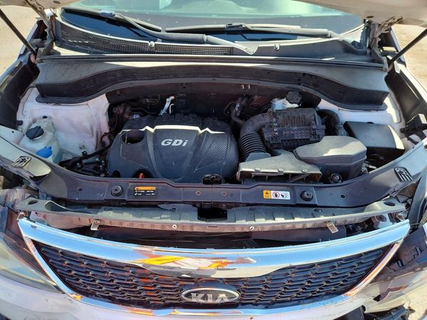 2015 KIA SORENTO GL