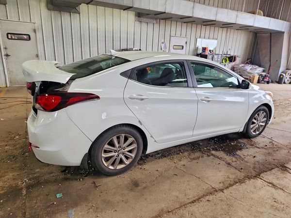 2015 HYUNDAI ELANTRA