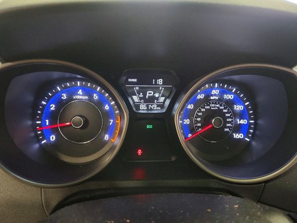 2015 HYUNDAI ELANTRA