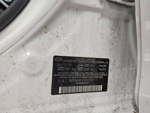 2015 HYUNDAI ELANTRA