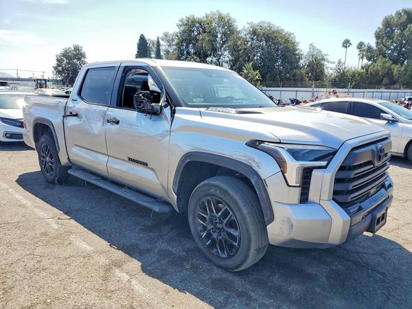 2024 TOYOTA TUNDRA