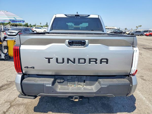 2024 TOYOTA TUNDRA