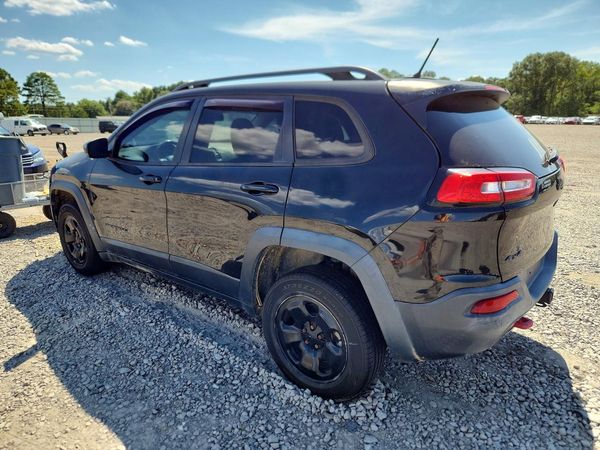 2015 JEEP CHEROKEE TRAILHAWK 4X4
