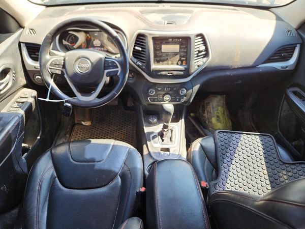 2015 JEEP CHEROKEE TRAILHAWK 4X4