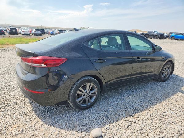 2017 HYUNDAI ELANTRA