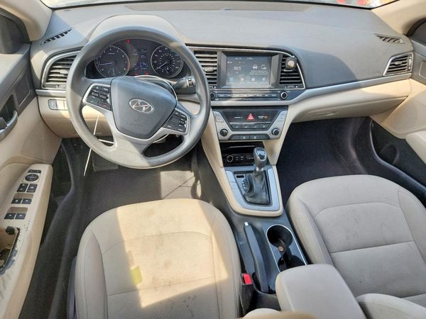 2017 HYUNDAI ELANTRA
