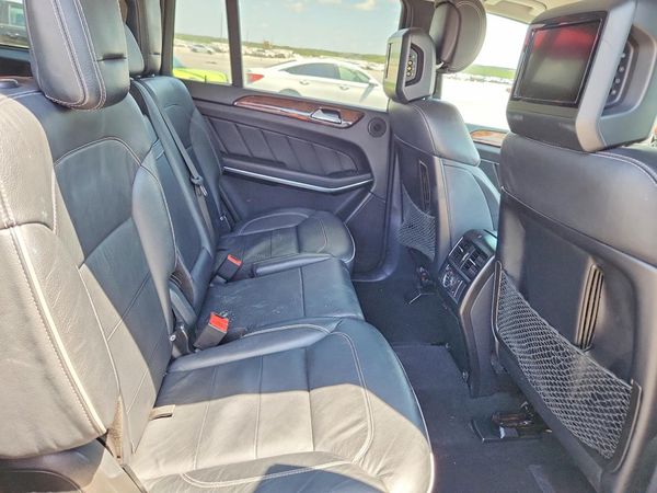2014 MERCEDES-BENZ GL GL 550 4MATIC