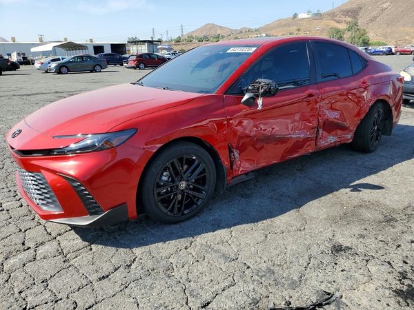 2025 TOYOTA CAMRY