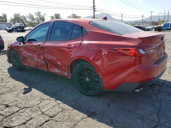 2025 TOYOTA CAMRY