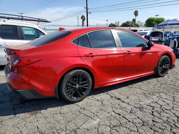 2025 TOYOTA CAMRY