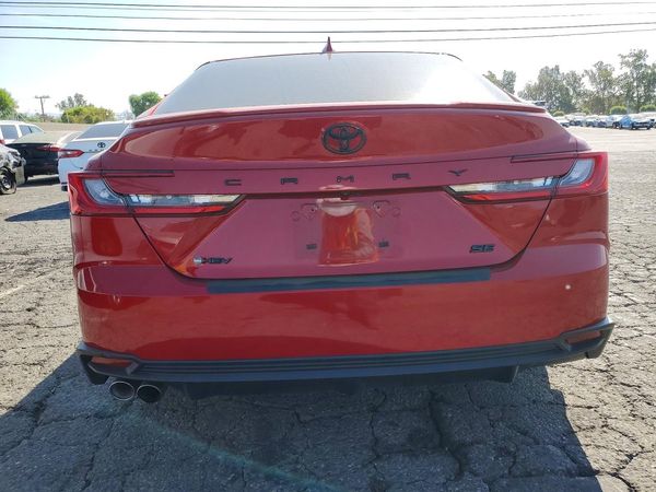 2025 TOYOTA CAMRY