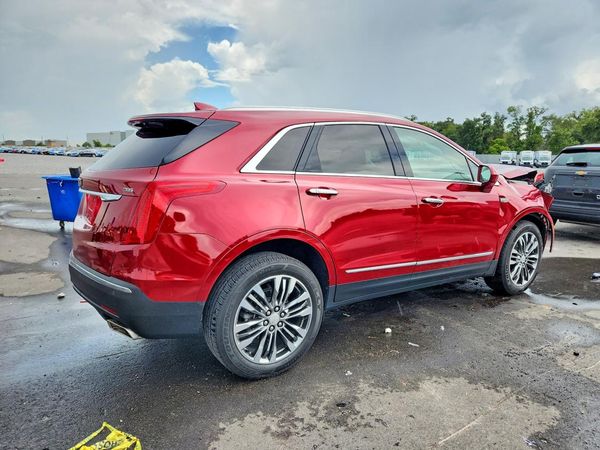 2019 CADILLAC XT5 Luxury