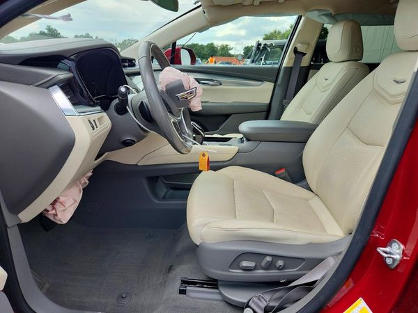 2019 CADILLAC XT5 Luxury