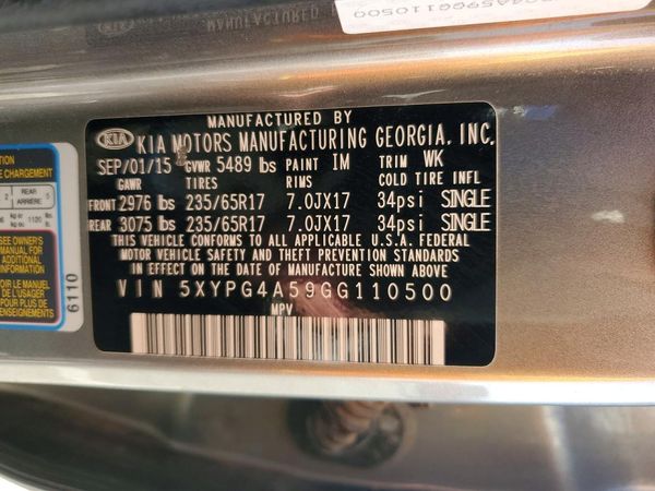 2016 KIA SORENTO L / LX
