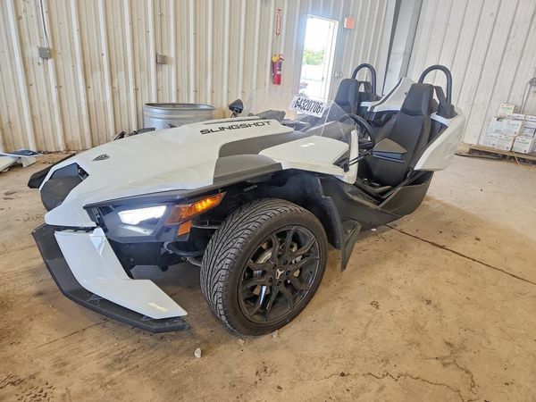 2024 POLARIS SLINGSHOT
