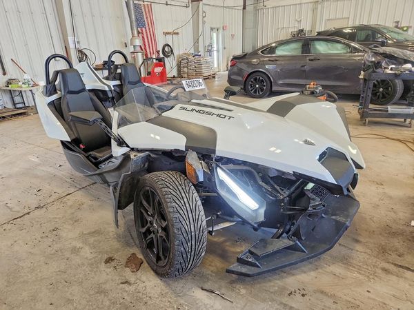 2024 POLARIS SLINGSHOT