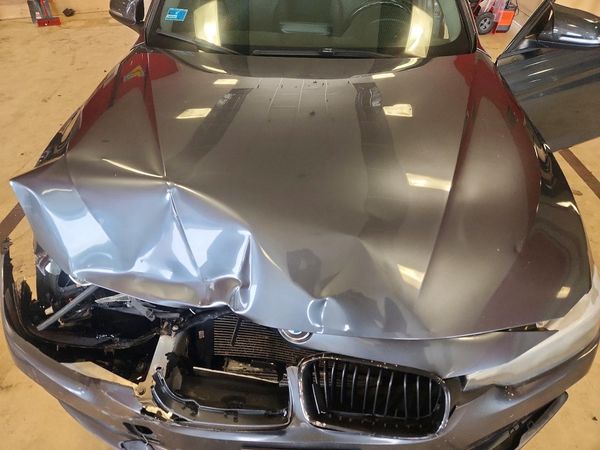 2016 BMW 320