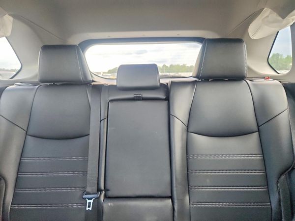 2023 TOYOTA RAV4 XLE Premium — SUVN