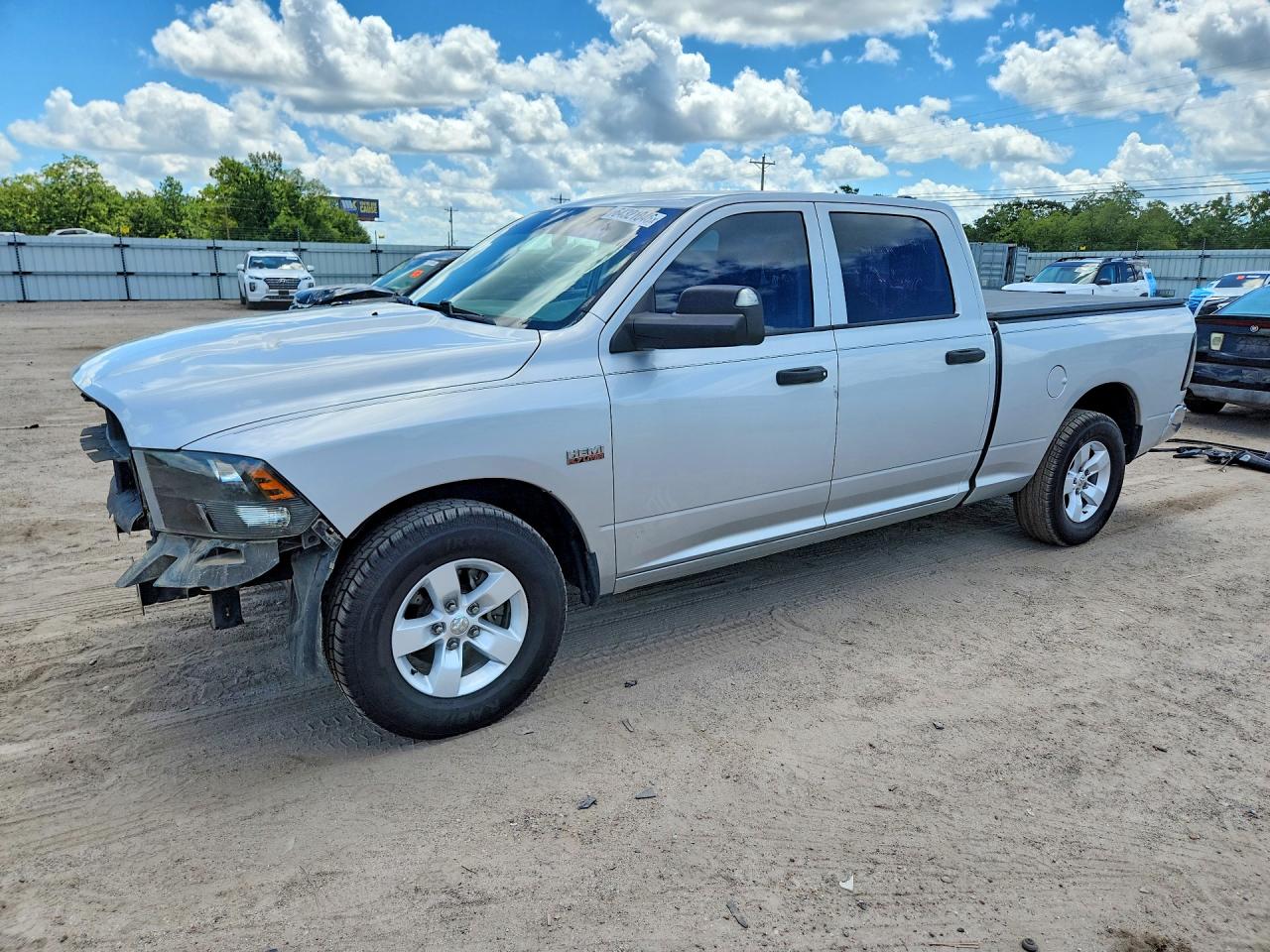 2015 RAM 1500 ST