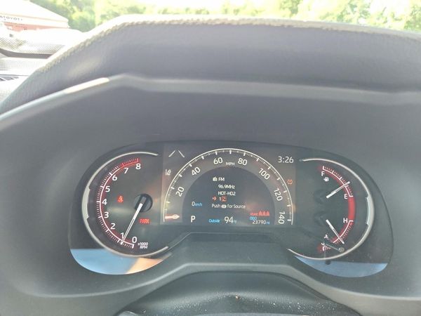 2024 TOYOTA RAV4 LE