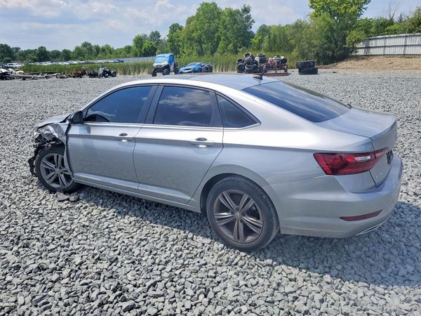 2021 VOLKSWAGEN JETTA S / SE / R-Line