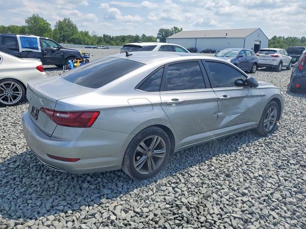 2021 VOLKSWAGEN JETTA S / SE / R-Line