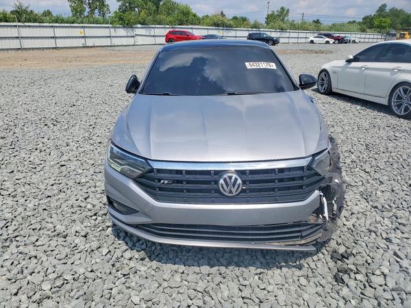 2021 VOLKSWAGEN JETTA S / SE / R-Line