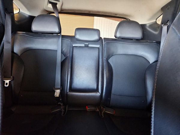 2015 HYUNDAI TUCSON GL (Middle-Low)