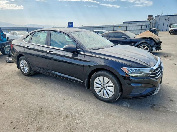 2020 VOLKSWAGEN JETTA S, SE, R-Line