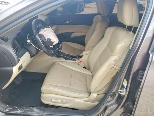 2013 ACURA ILX 20 TECH