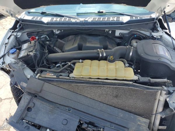 2020 FORD F150 — Engine bay