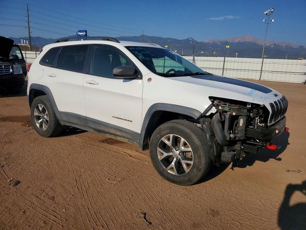 2016 JEEP CHEROKEE TRAILHAWK 4X4