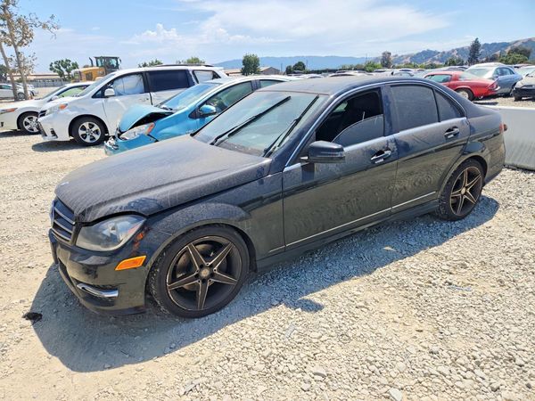2014 MERCEDES-BENZ C C300 4 MATIC