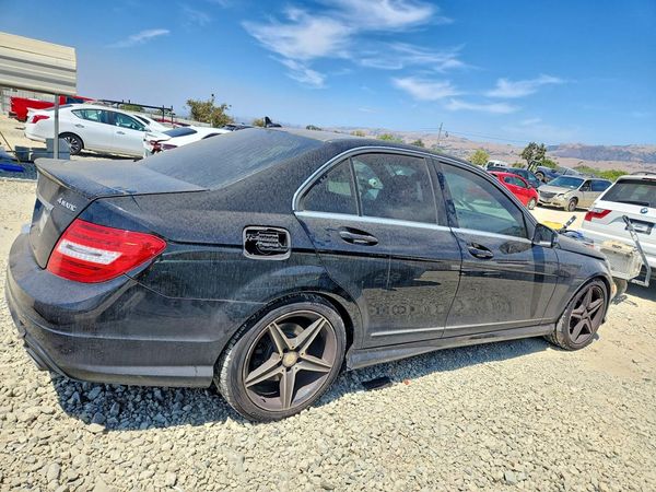 2014 MERCEDES-BENZ C C300 4 MATIC