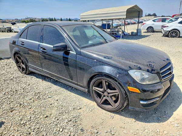 2014 MERCEDES-BENZ C C300 4 MATIC