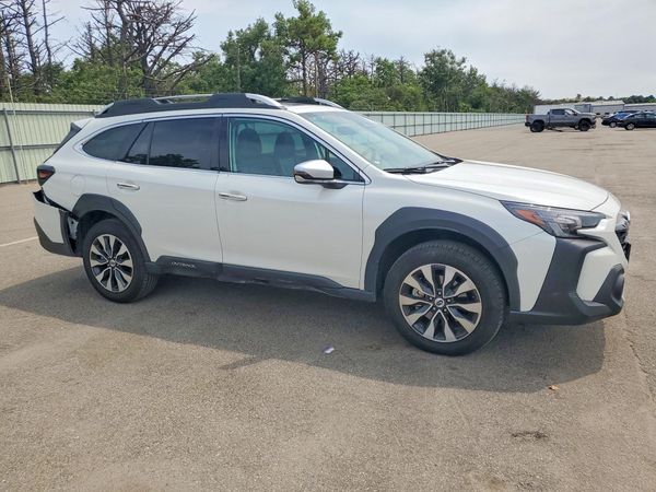 2025 SUBARU OUTBACK